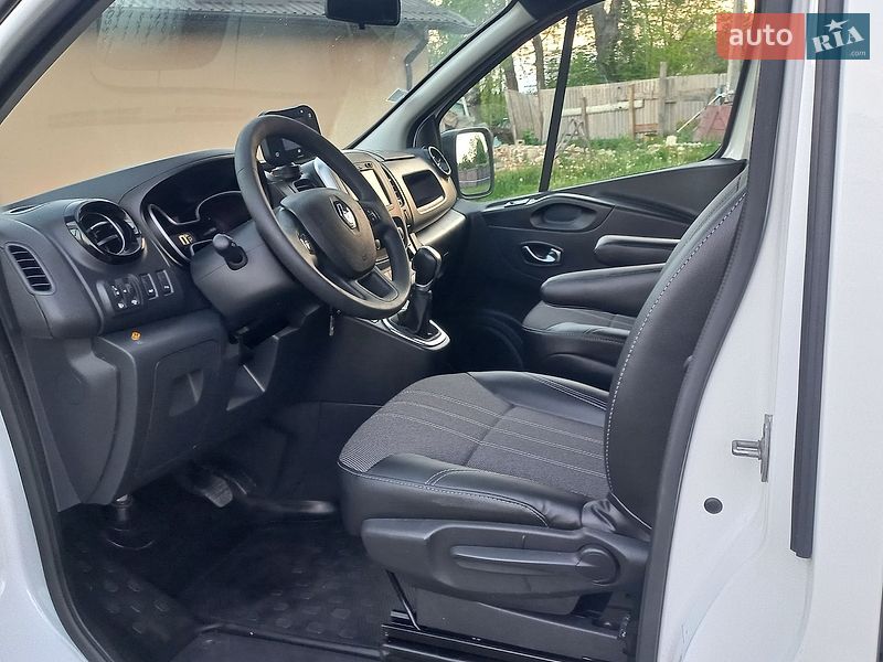 Мінівен Renault Trafic 2021 в Дубні