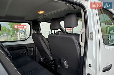 Грузопассажирский фургон Renault Trafic 2017 в Буче