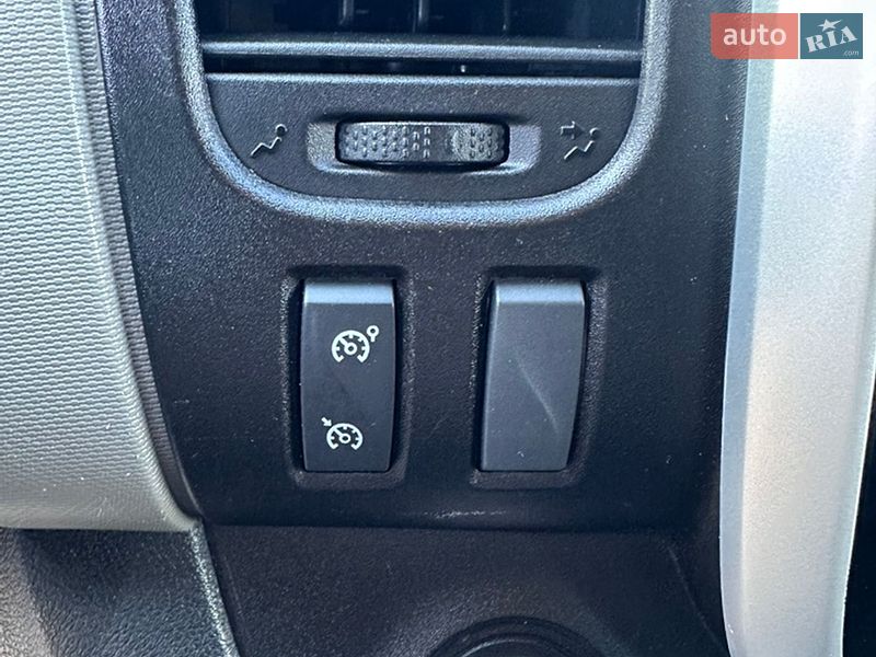 Мінівен Renault Trafic 2018 в Дубні