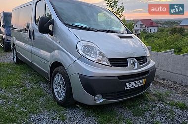 Микроавтобус Renault Trafic 2014 в Ровно