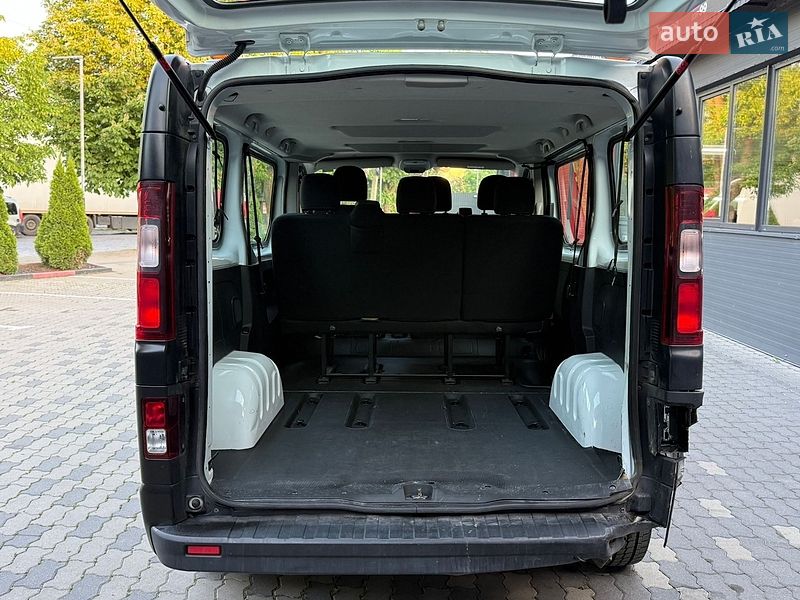 Минивэн Renault Trafic 2017 в Черновцах