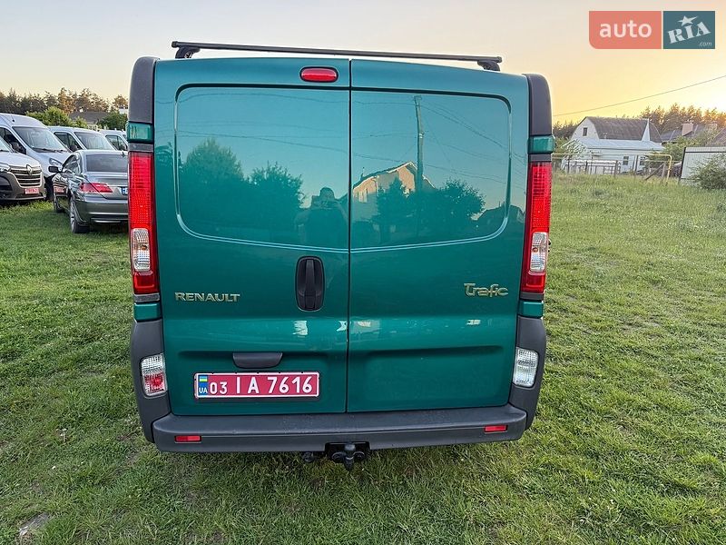 Грузовой фургон Renault Trafic 2012 в Житомире