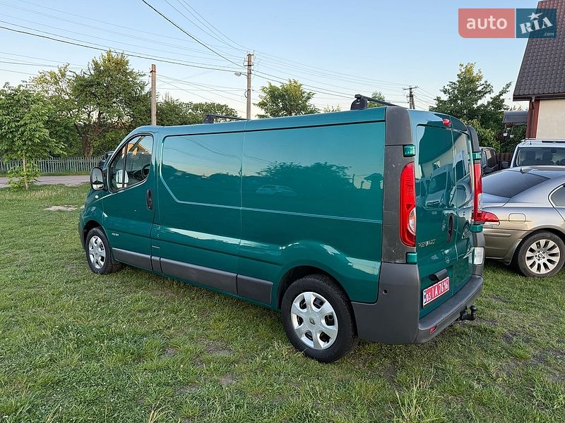 Грузовой фургон Renault Trafic 2012 в Житомире