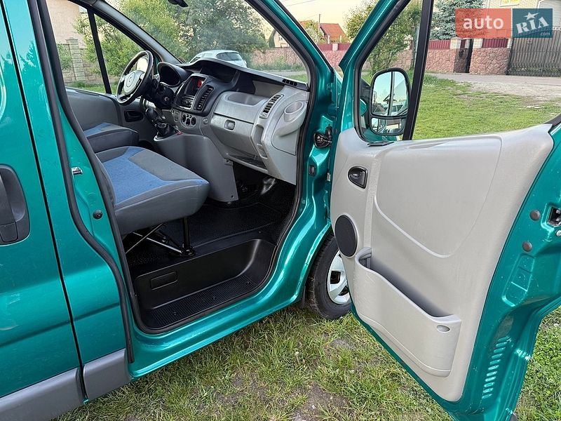 Грузовой фургон Renault Trafic 2012 в Житомире