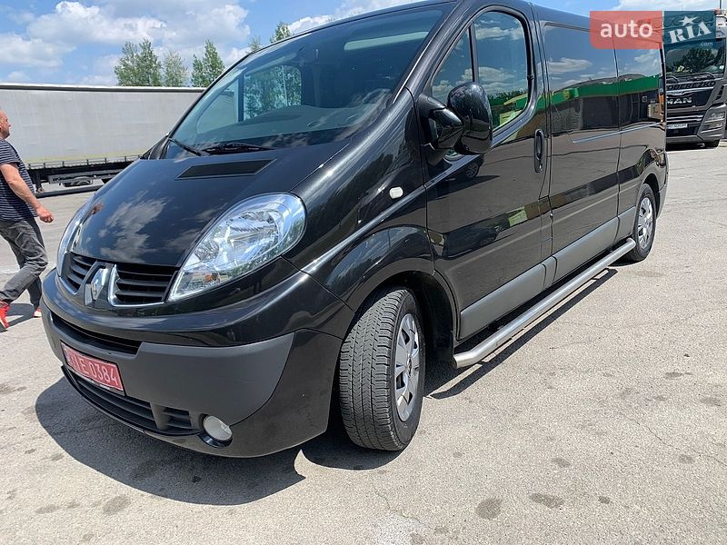 Грузовой фургон Renault Trafic 2013 в Бродах