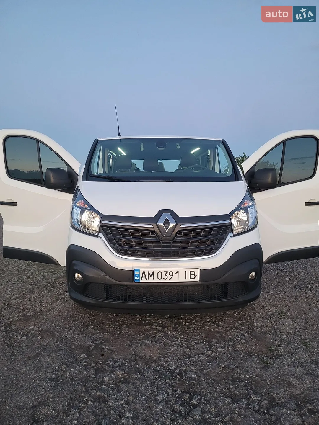 2021 Renault Trafic - мініатюра 37