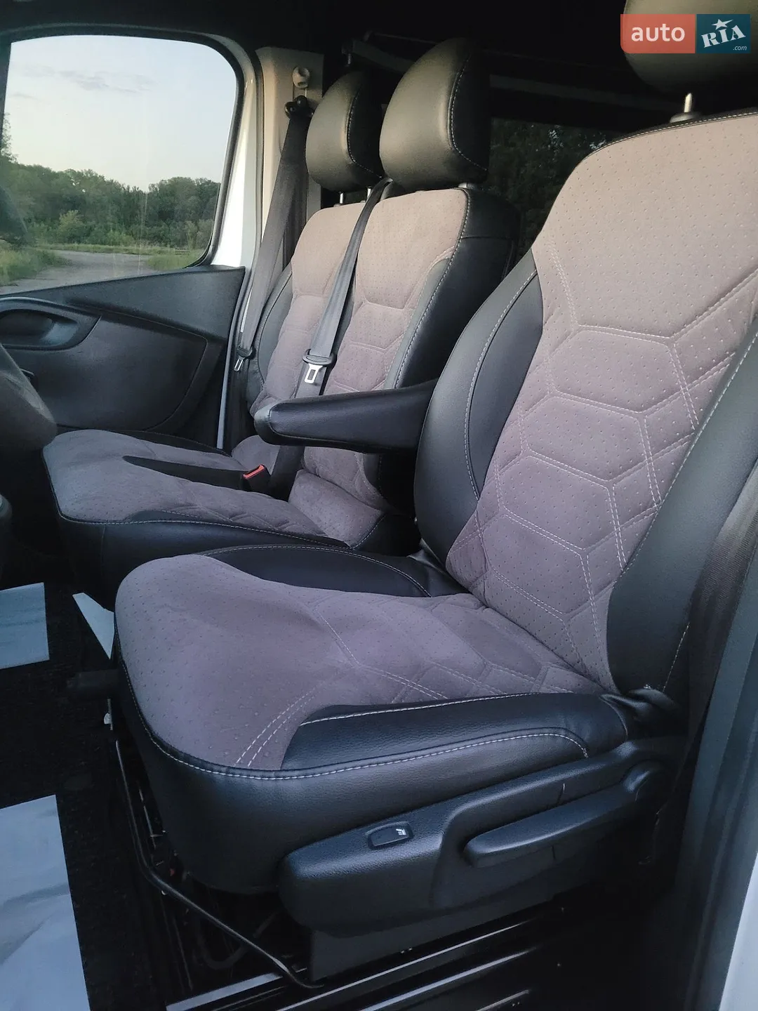 2021 Renault Trafic - мініатюра 57