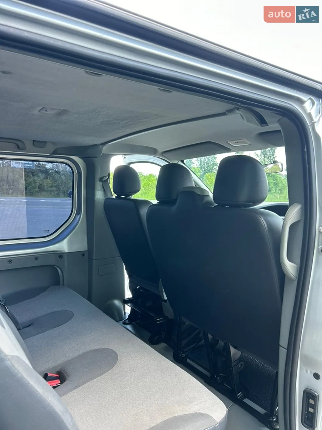 2011 Renault Trafic - мініатюра 70