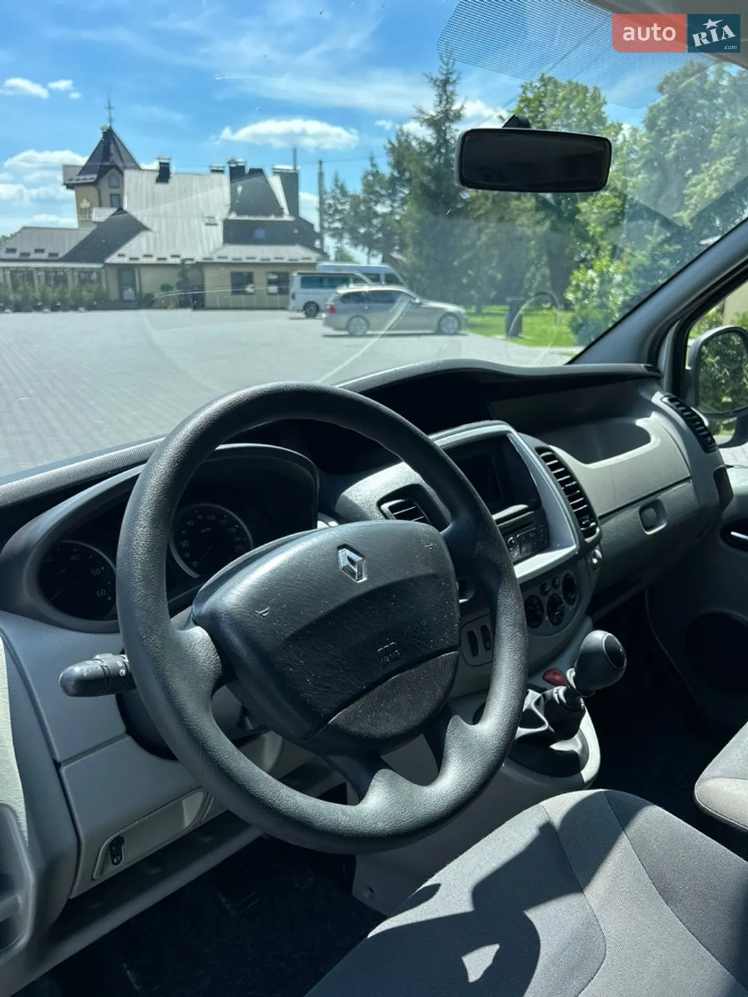 2011 Renault Trafic - мініатюра 90