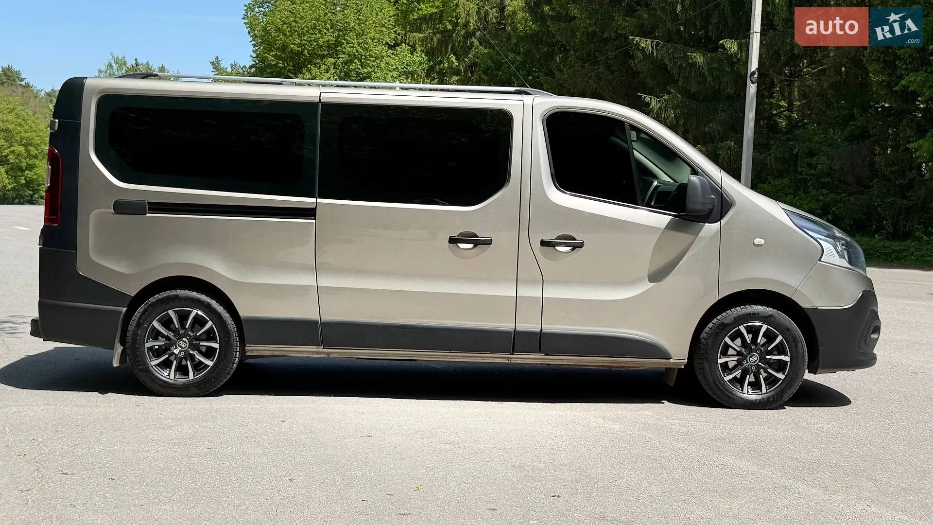 2017 Renault Trafic - мініатюра 13