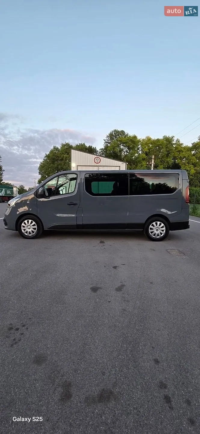 2020 Renault Trafic - мініатюра 30