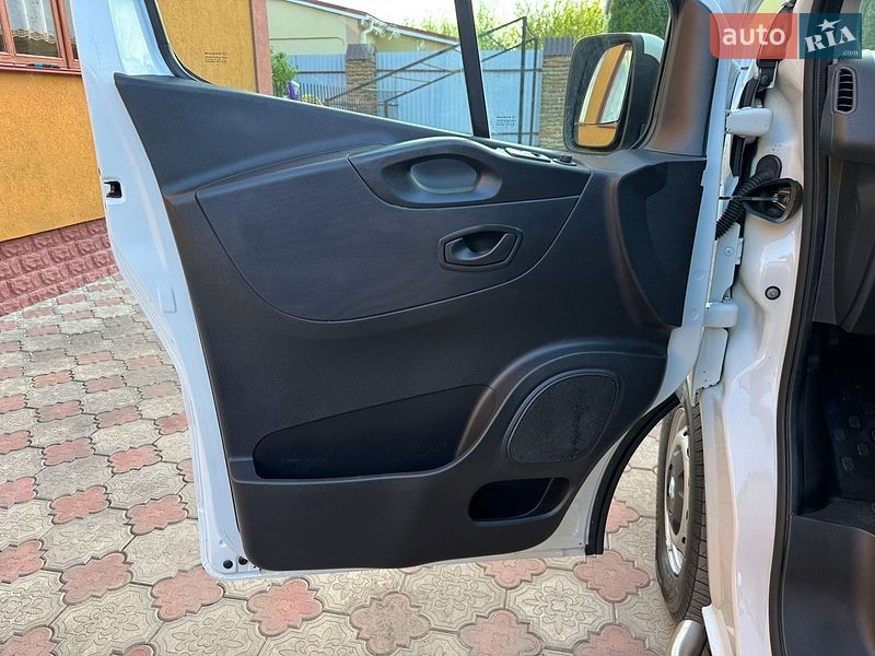 Грузовой фургон Renault Trafic 2020 в Ровно