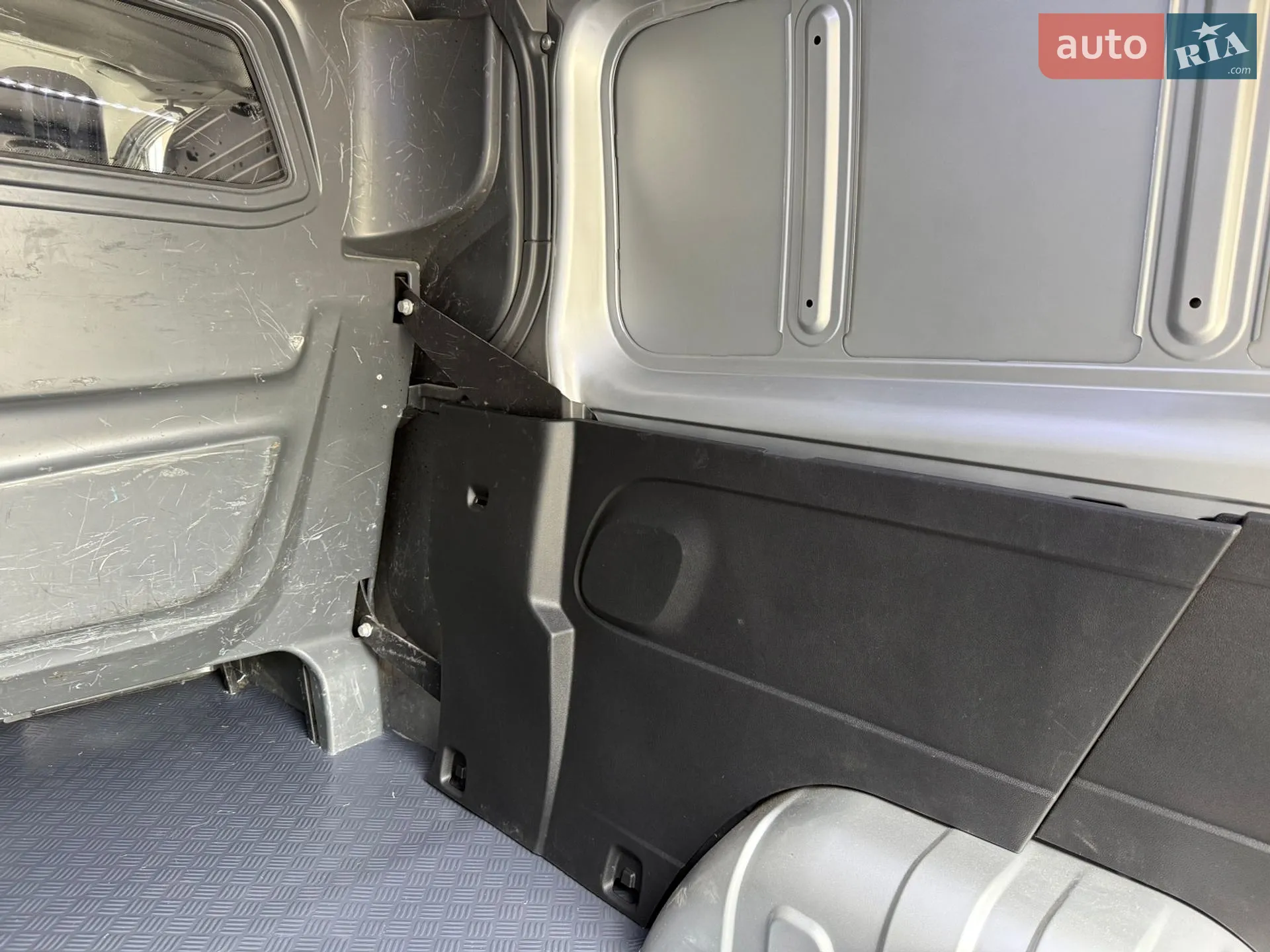 2019 Renault Trafic - мініатюра 20