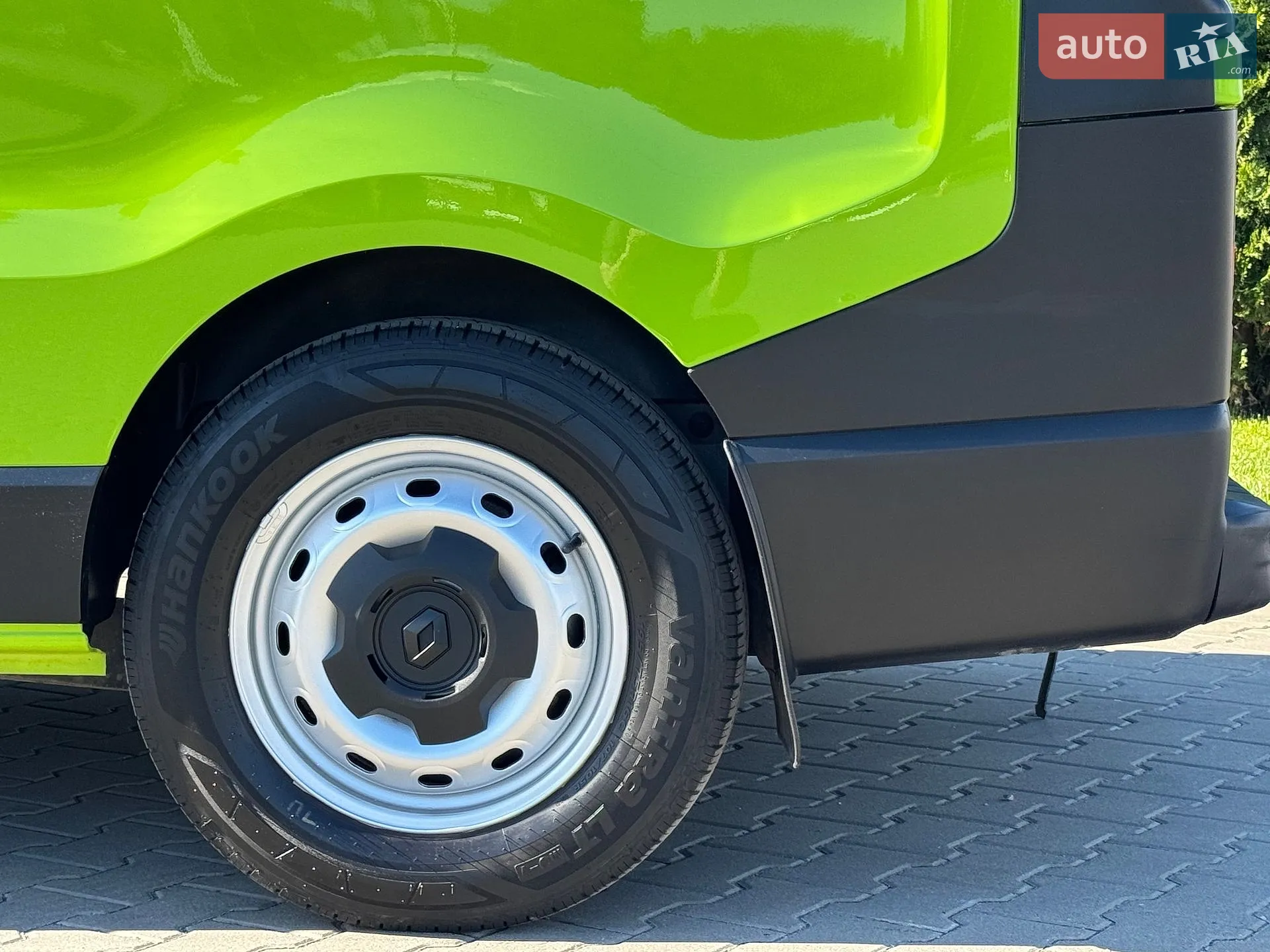 2015 Renault Trafic - мініатюра 21