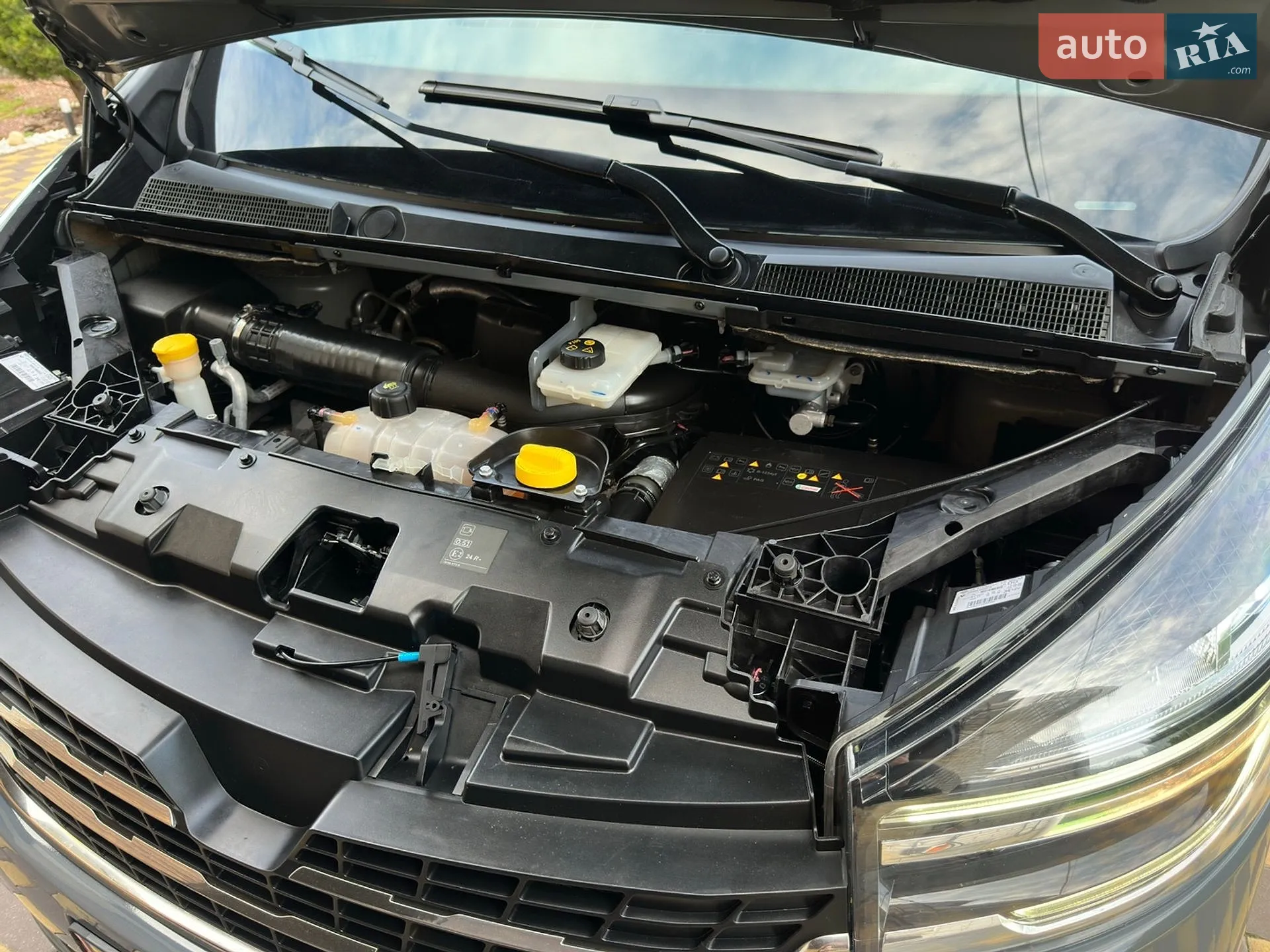 2021 Renault Trafic - мініатюра 39