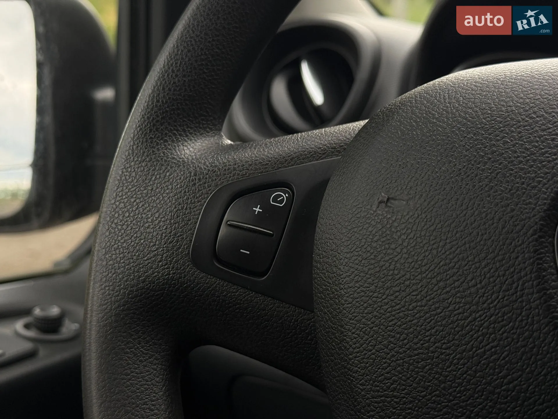 2020 Renault Trafic - мініатюра 18