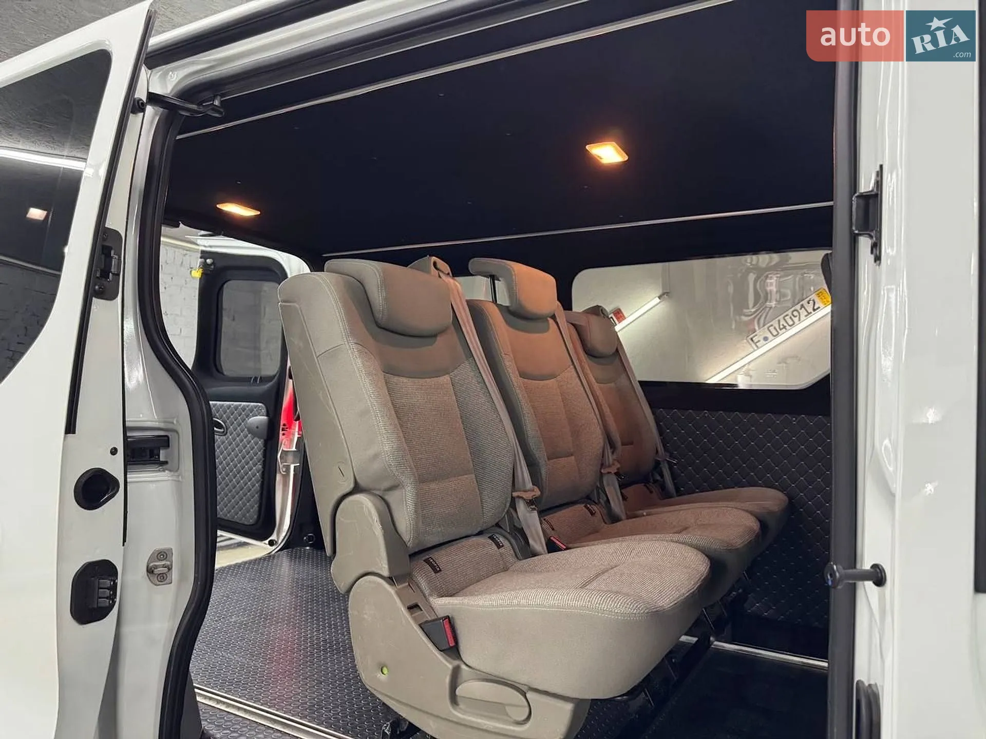 2020 Renault Trafic - мініатюра 16
