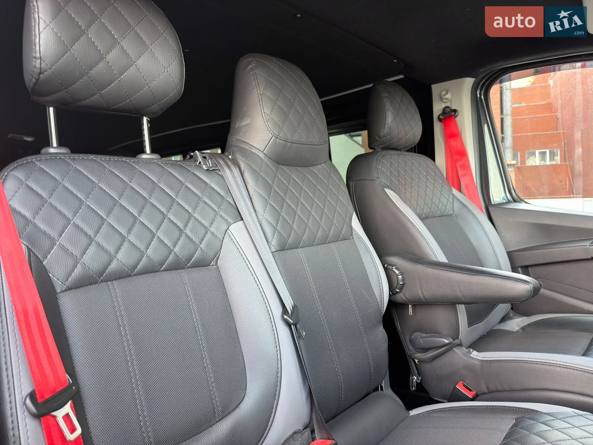 2022 Renault Trafic - мініатюра 35