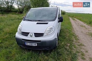 Грузовой фургон Renault Trafic 2013 в Бучаче
