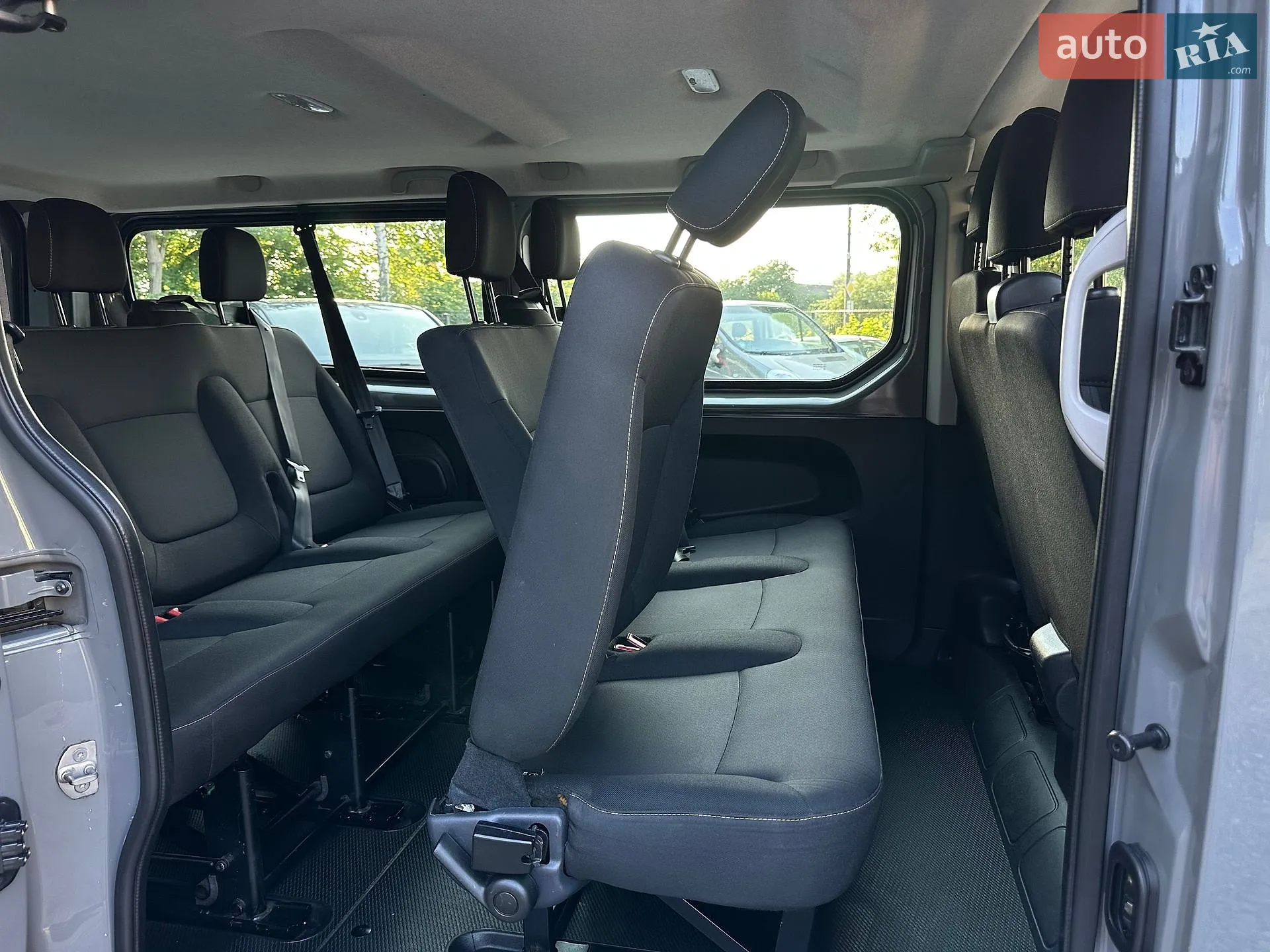 2019 Renault Trafic - мініатюра 39