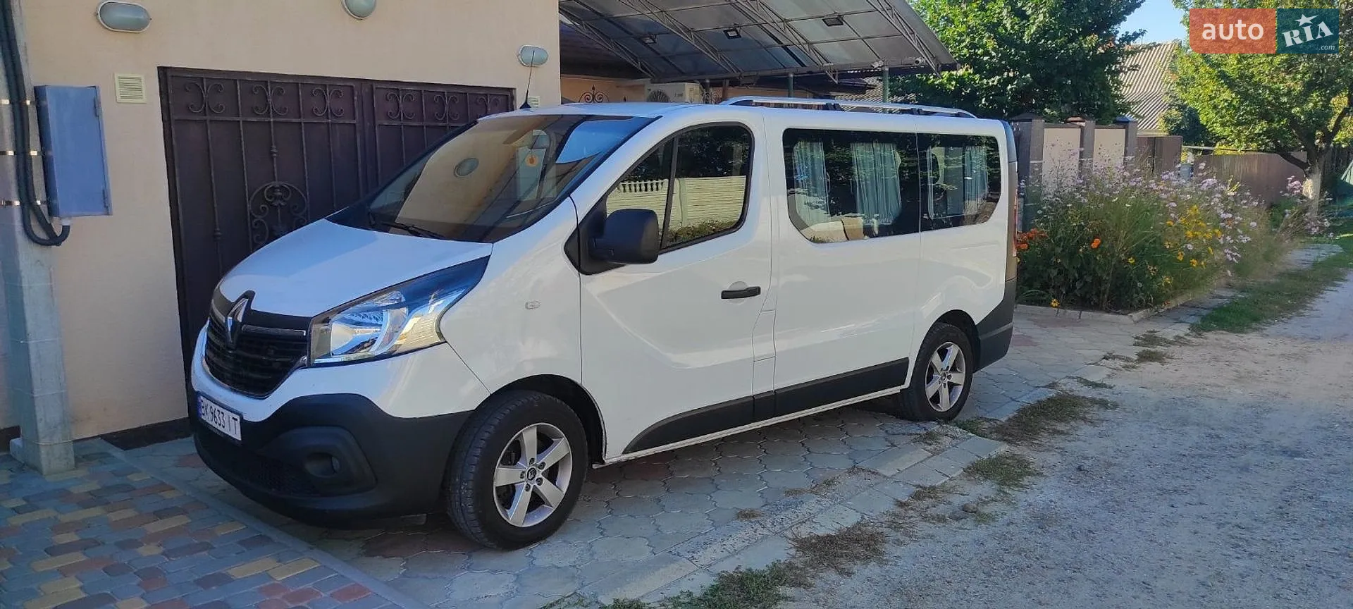 2021 Renault Trafic - фото 1