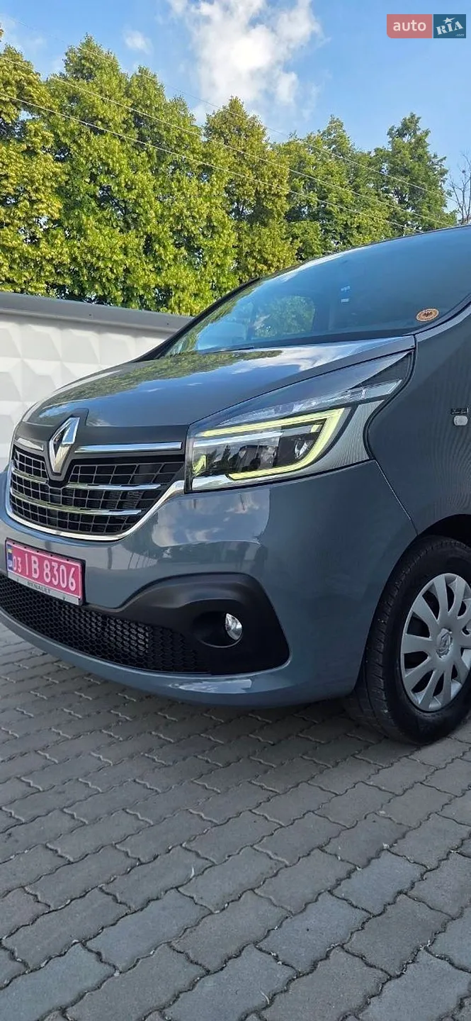 2020 Renault Trafic - мініатюра 3