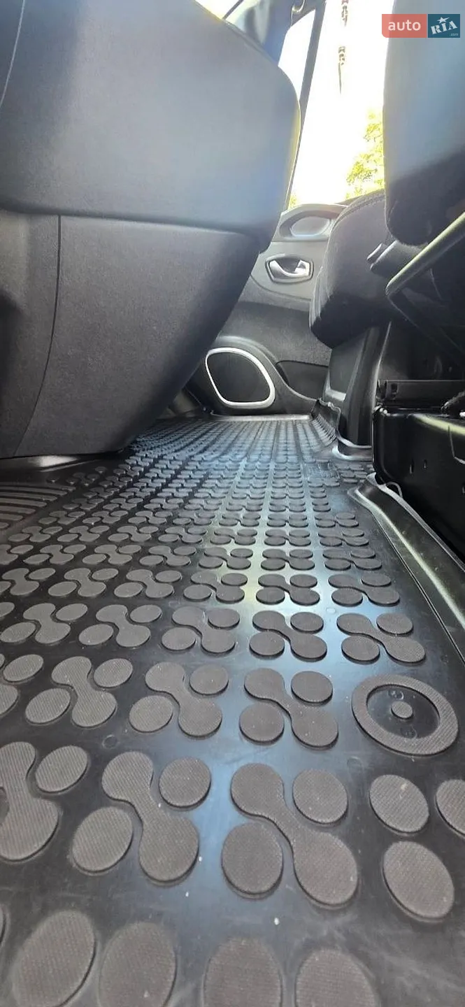 2020 Renault Trafic - мініатюра 49
