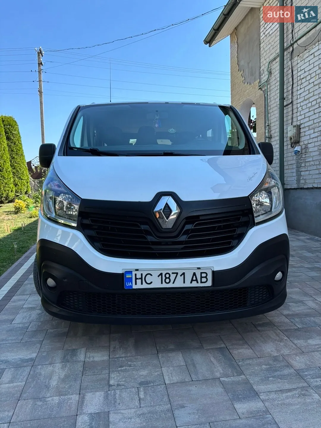 2015 Renault Trafic - мініатюра 16