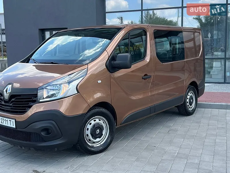 Renault Trafic 2017 VIN VF1JL000357638395 фото оголошення 4 з 67