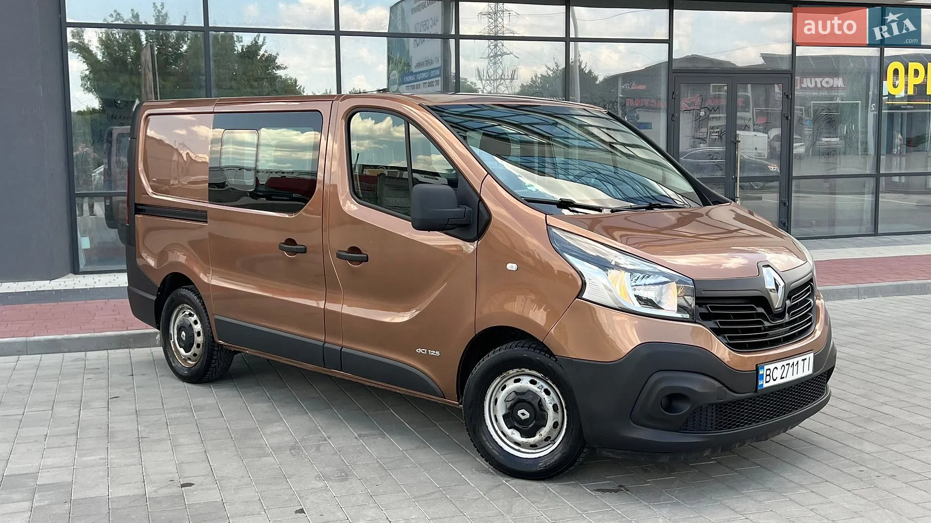 Renault Trafic 2017 VIN VF1JL000357638395 фото оголошення 9 з 35