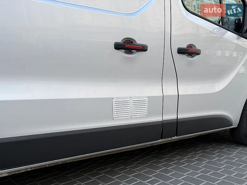 Renault Trafic 2016 VIN VF1FL000156743786 фото оголошення 13 з 95