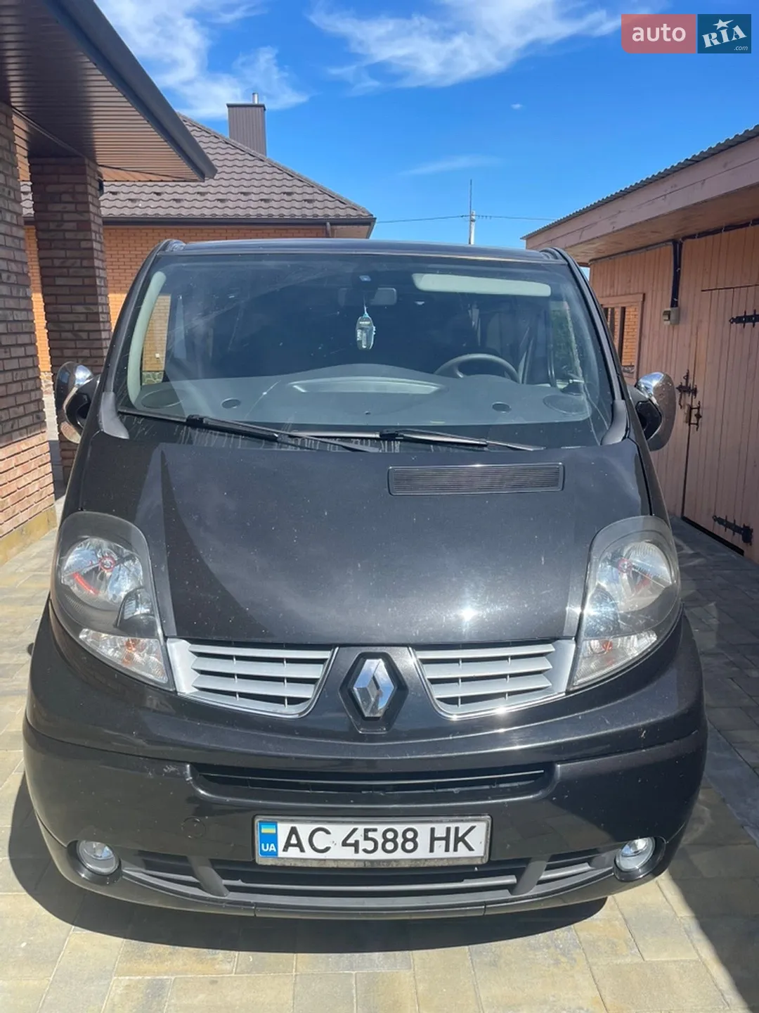 2010 Renault Trafic - мініатюра 2