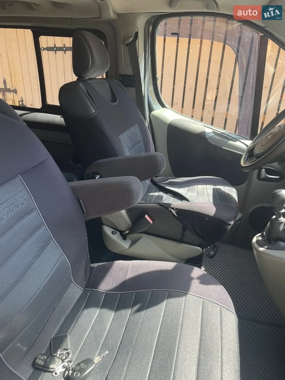 2010 Renault Trafic - мініатюра 11