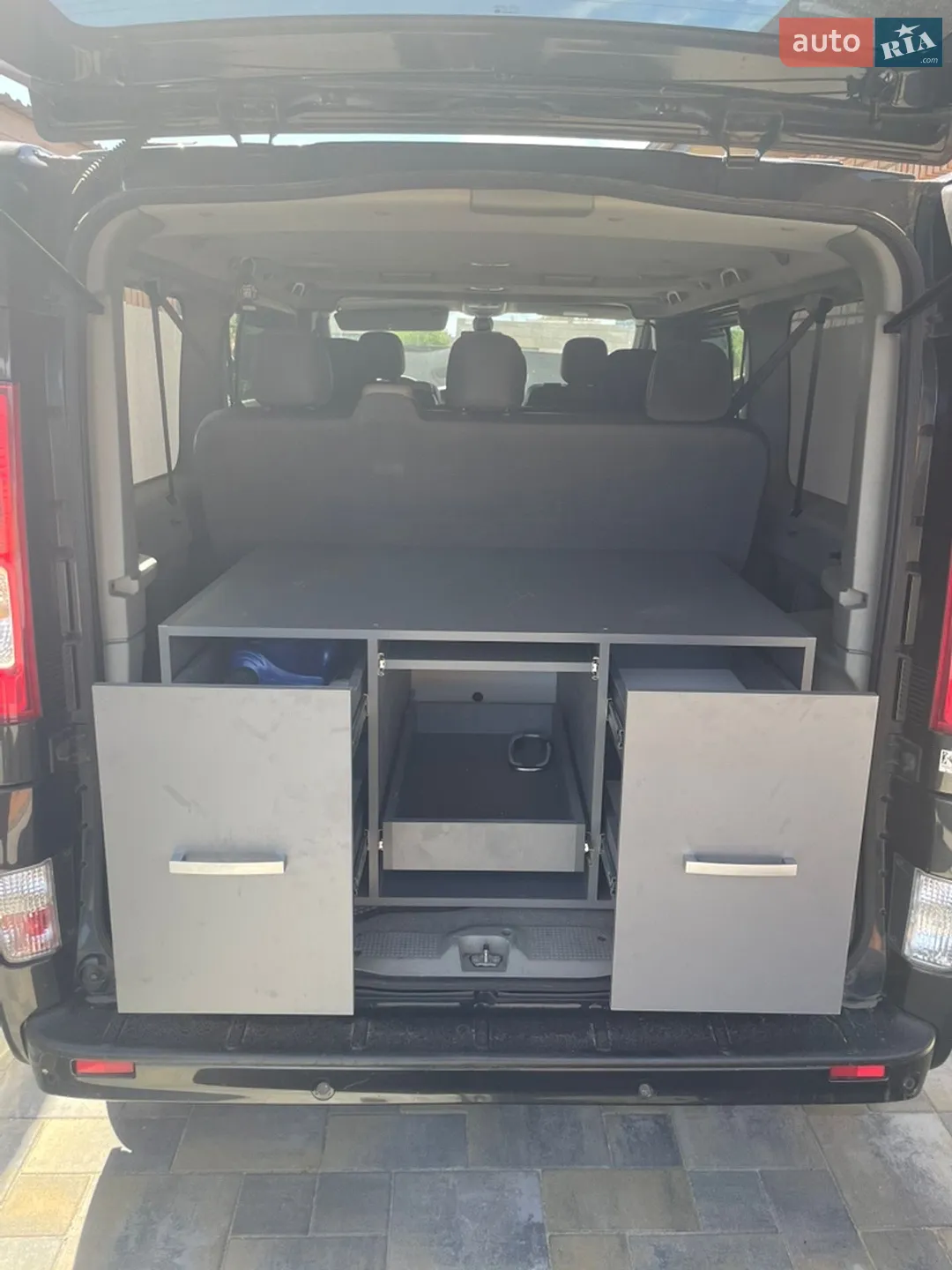 2010 Renault Trafic - мініатюра 16