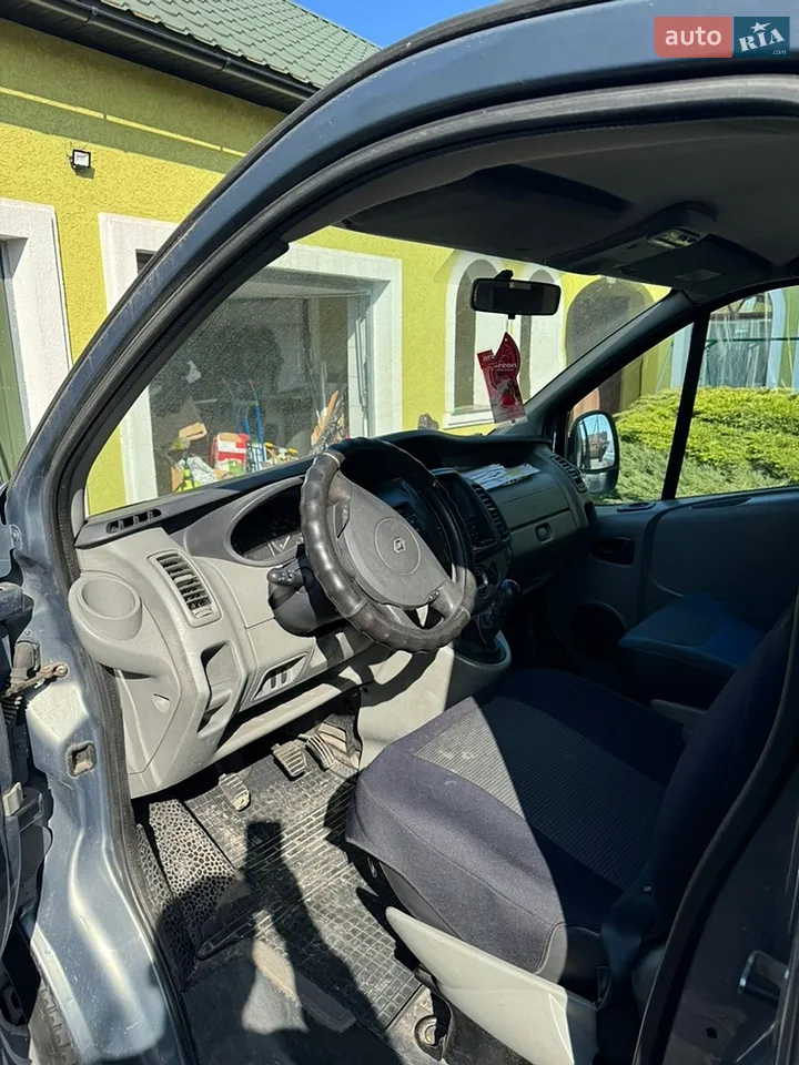 2011 Renault Trafic - мініатюра 11