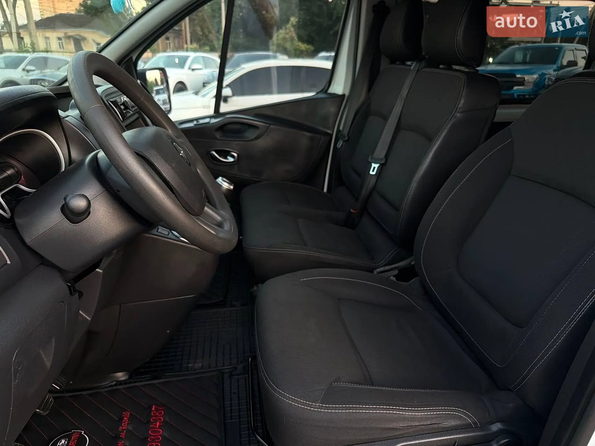 2021 Renault Trafic - мініатюра 14