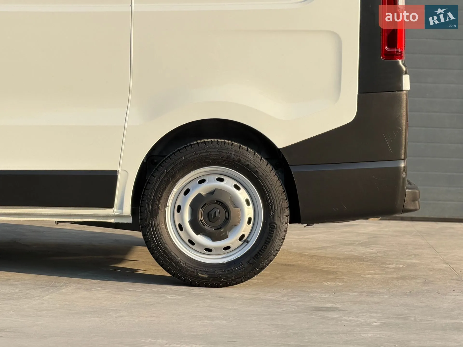 2022 Renault Trafic - мініатюра 47