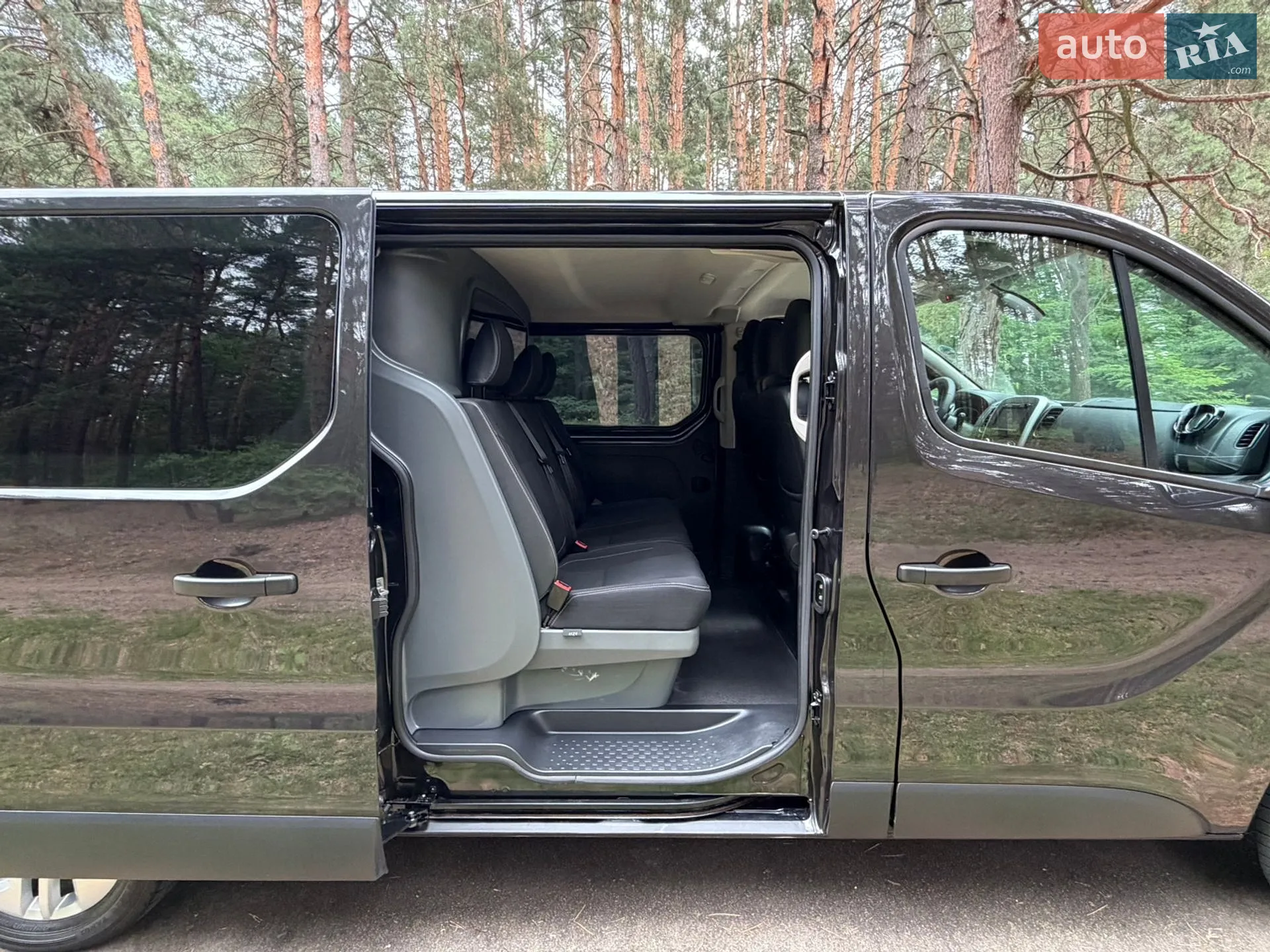 2021 Renault Trafic - мініатюра 48