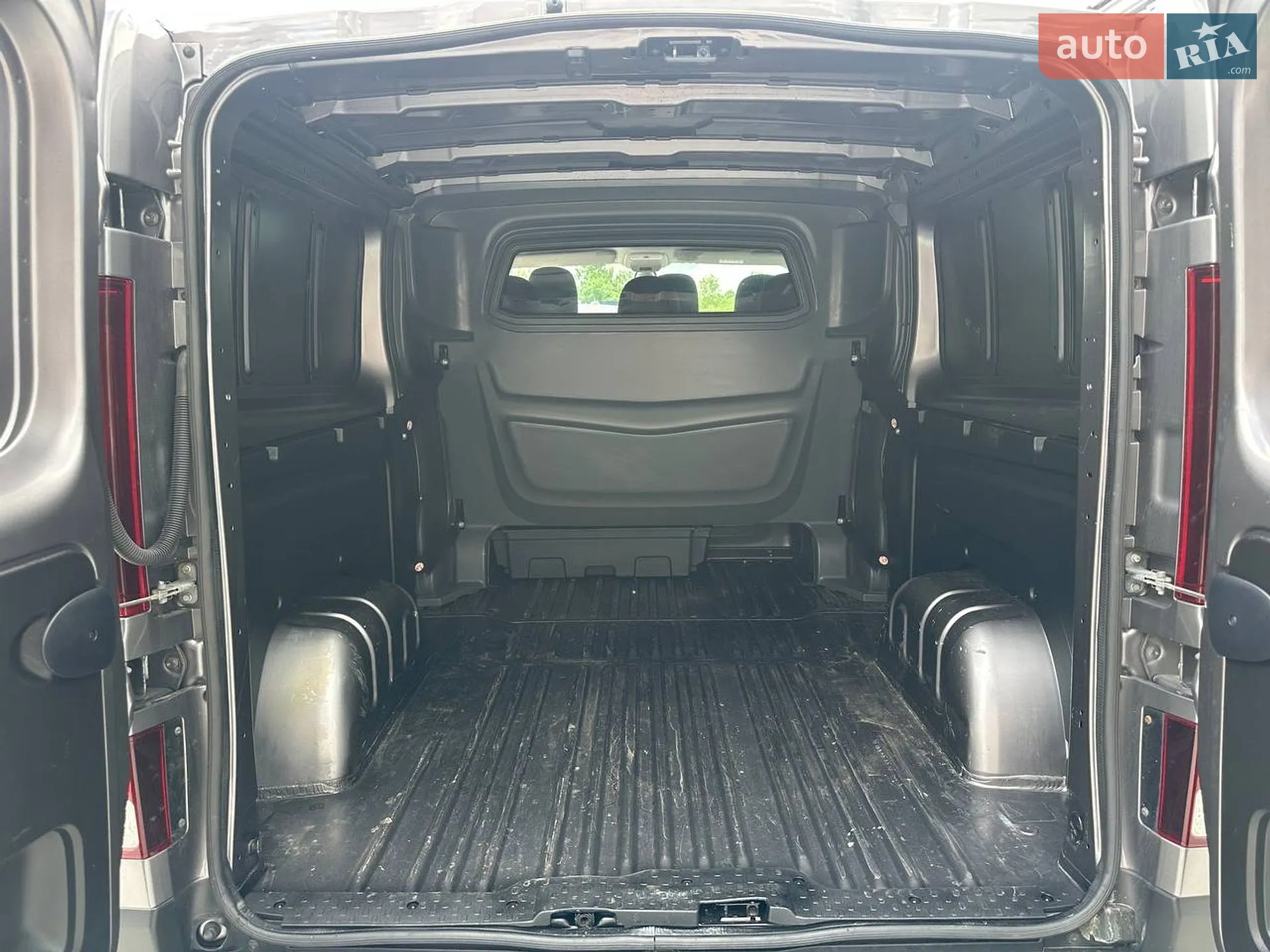 2019 Renault Trafic - мініатюра 10