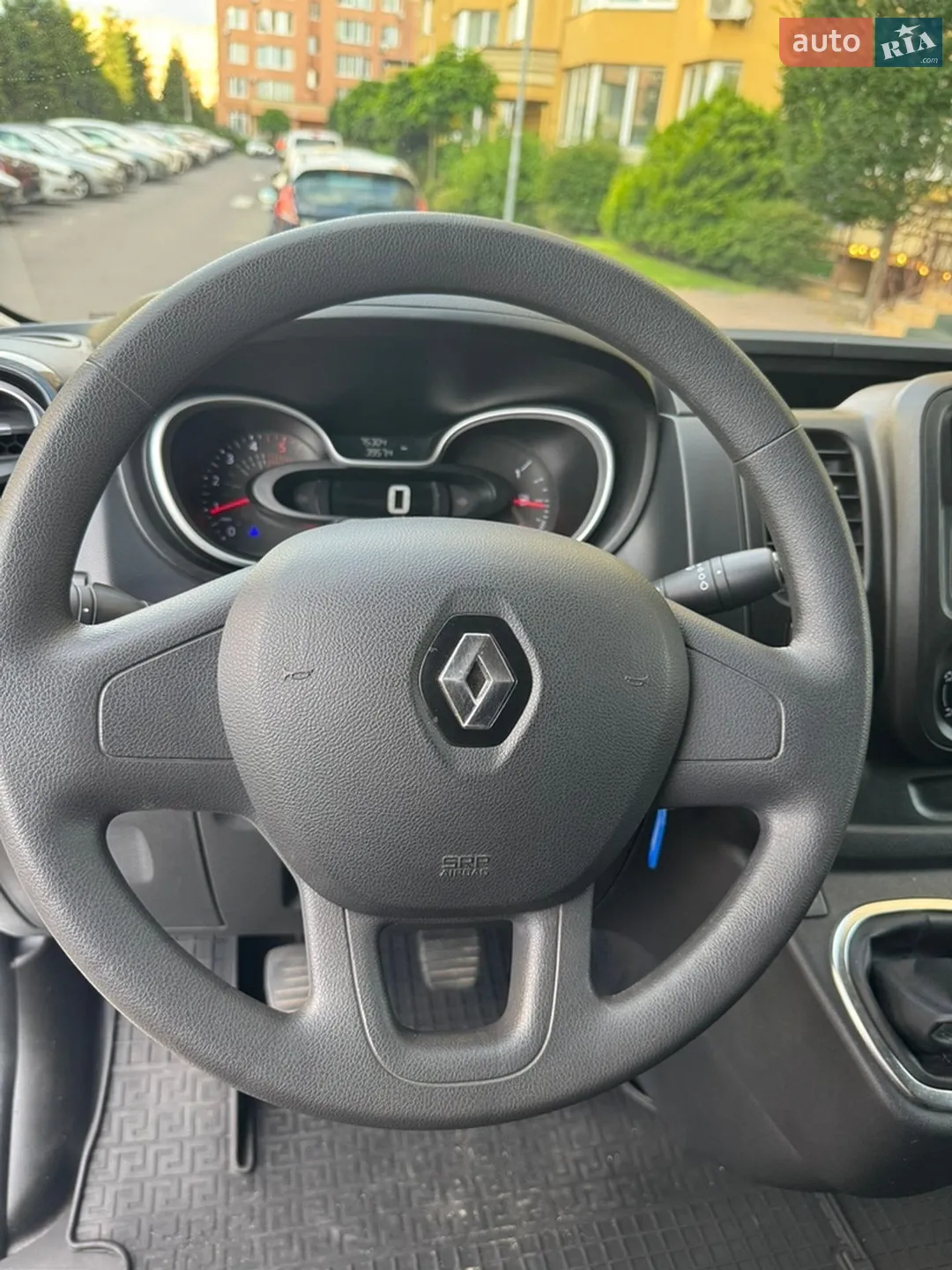 2021 Renault Trafic - мініатюра 11