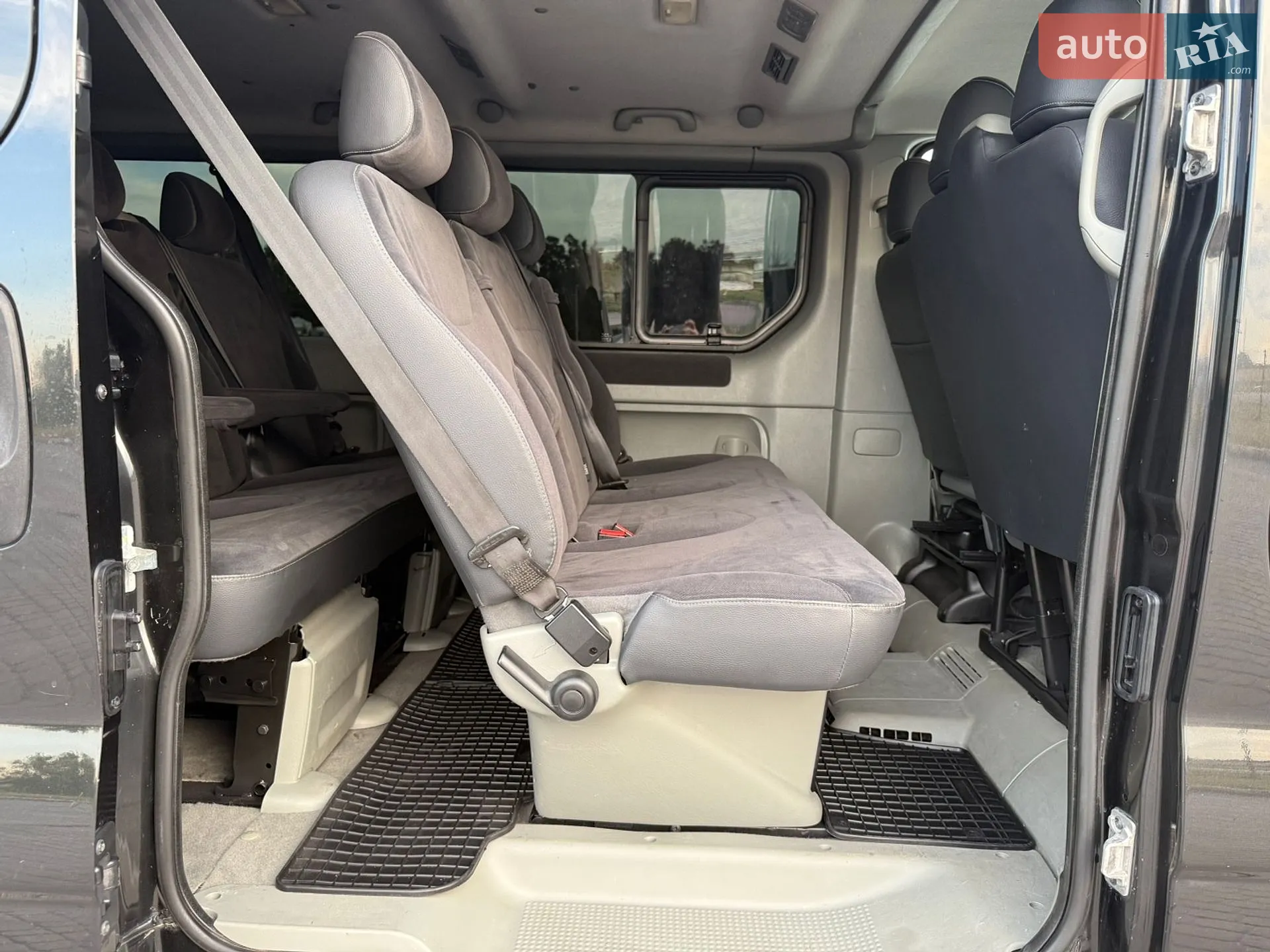 2012 Renault Trafic - мініатюра 26