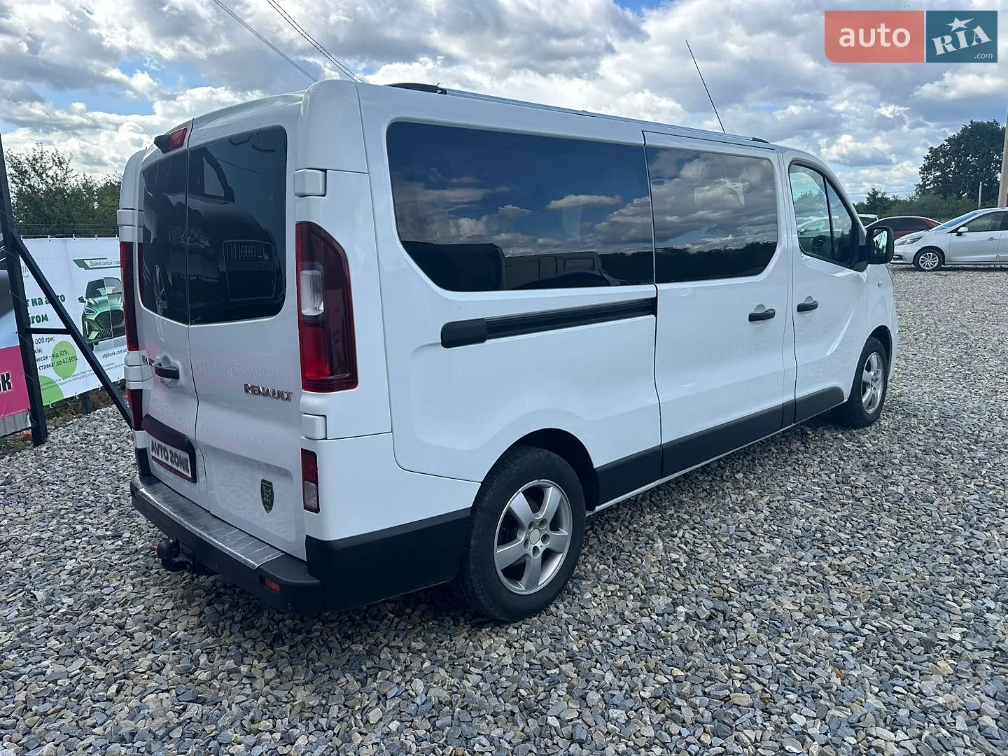 2016 Renault Trafic - мініатюра 4