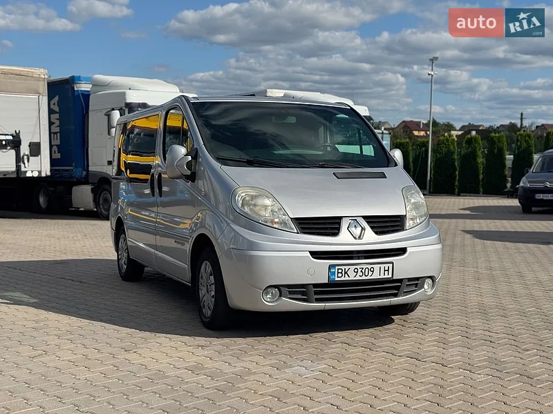 Renault Trafic 2011