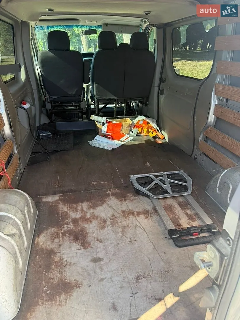 2011 Renault Trafic - мініатюра 15