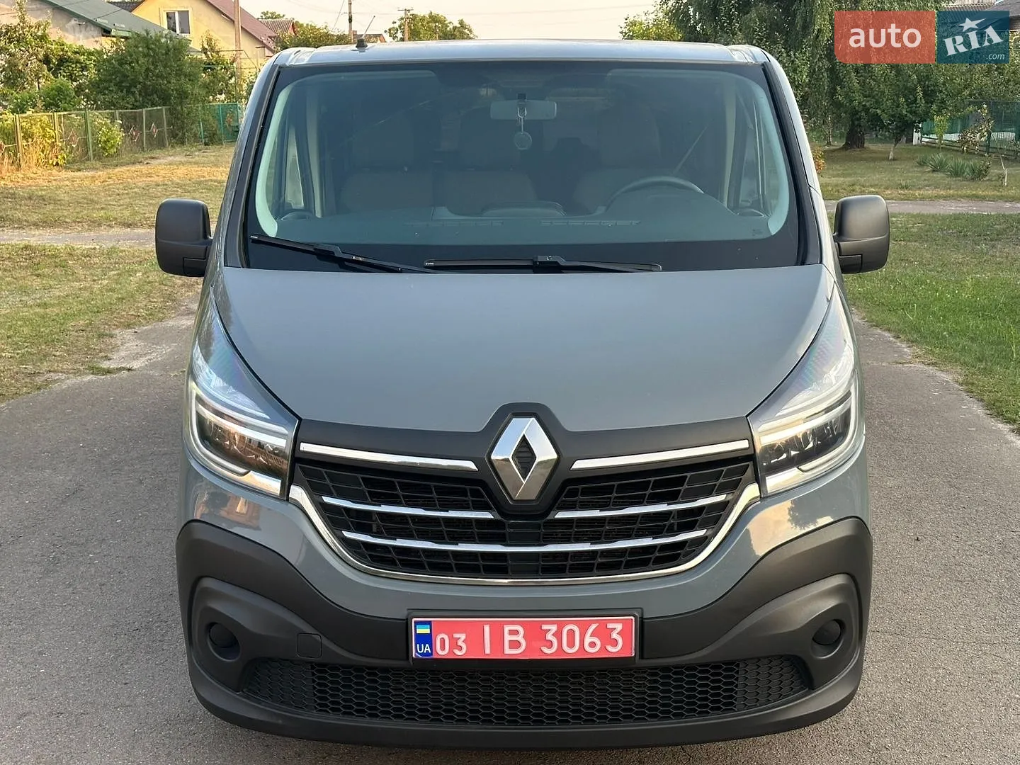 2020 Renault Trafic - мініатюра 3