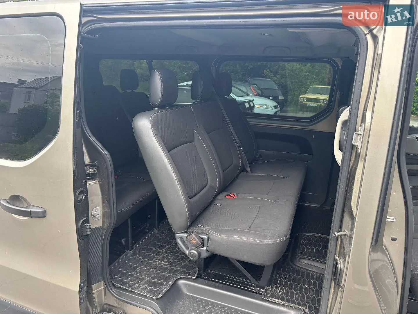 2015 Renault Trafic - мініатюра 24
