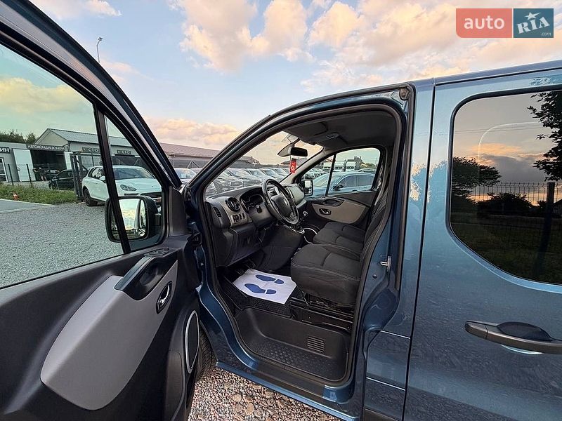 Мінівен Renault Trafic 2017 в Стрию