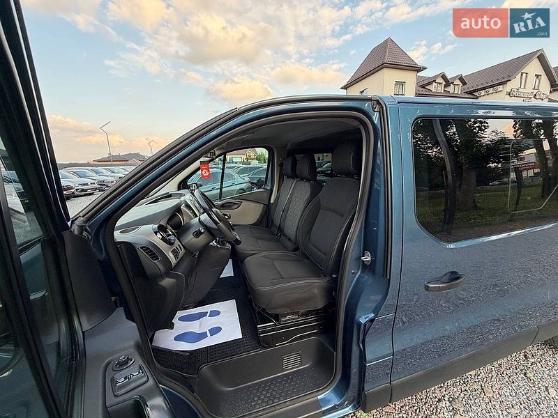 Мінівен Renault Trafic 2017 в Стрию