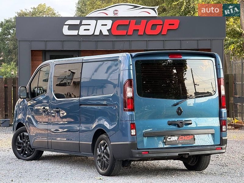 Мінівен Renault Trafic 2017 в Стрию