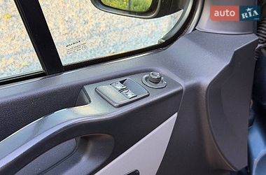 Минивэн Renault Trafic 2017 в Стрые
